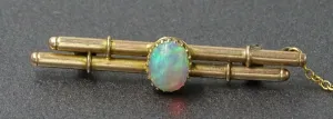 Semi Crystal Opal 9ct Yellow Gold Brooch