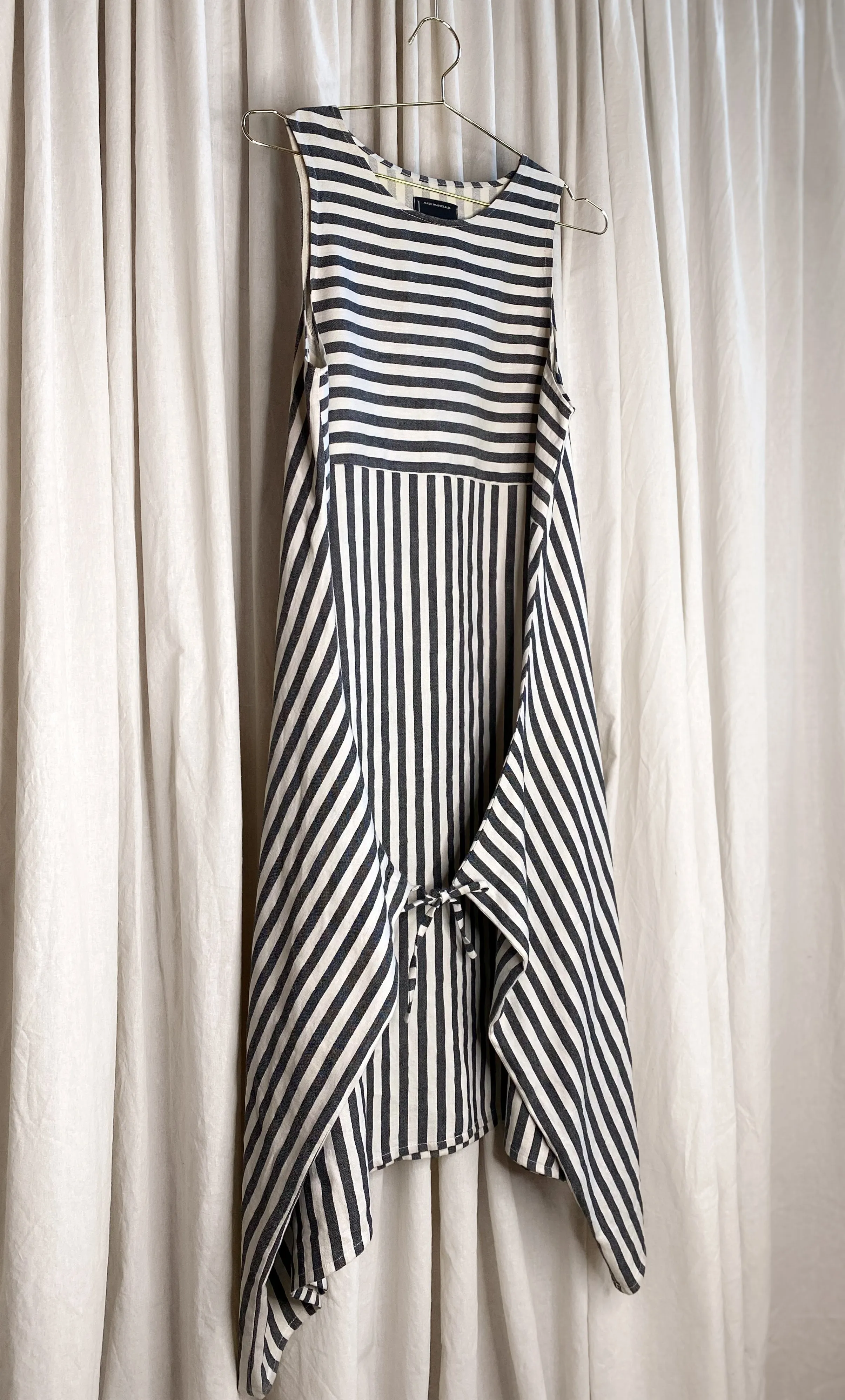 • PRE~LOVED • LATITUDE LONGITUDE DRESS [ Linen, Wrap, Cream & Black Striped, Size S/M ]