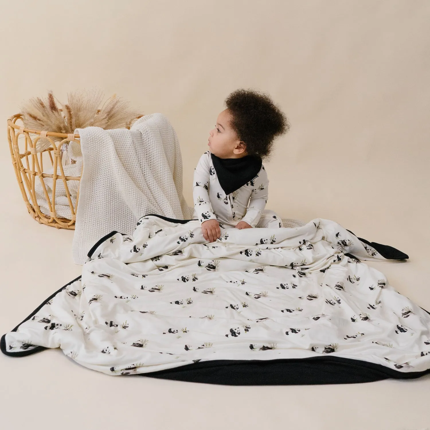 1.0 TOG Child Blanket - Panda / Raven