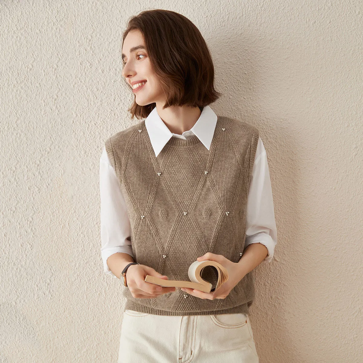 100% Cashmere Pearl-Embellished Knit Vest