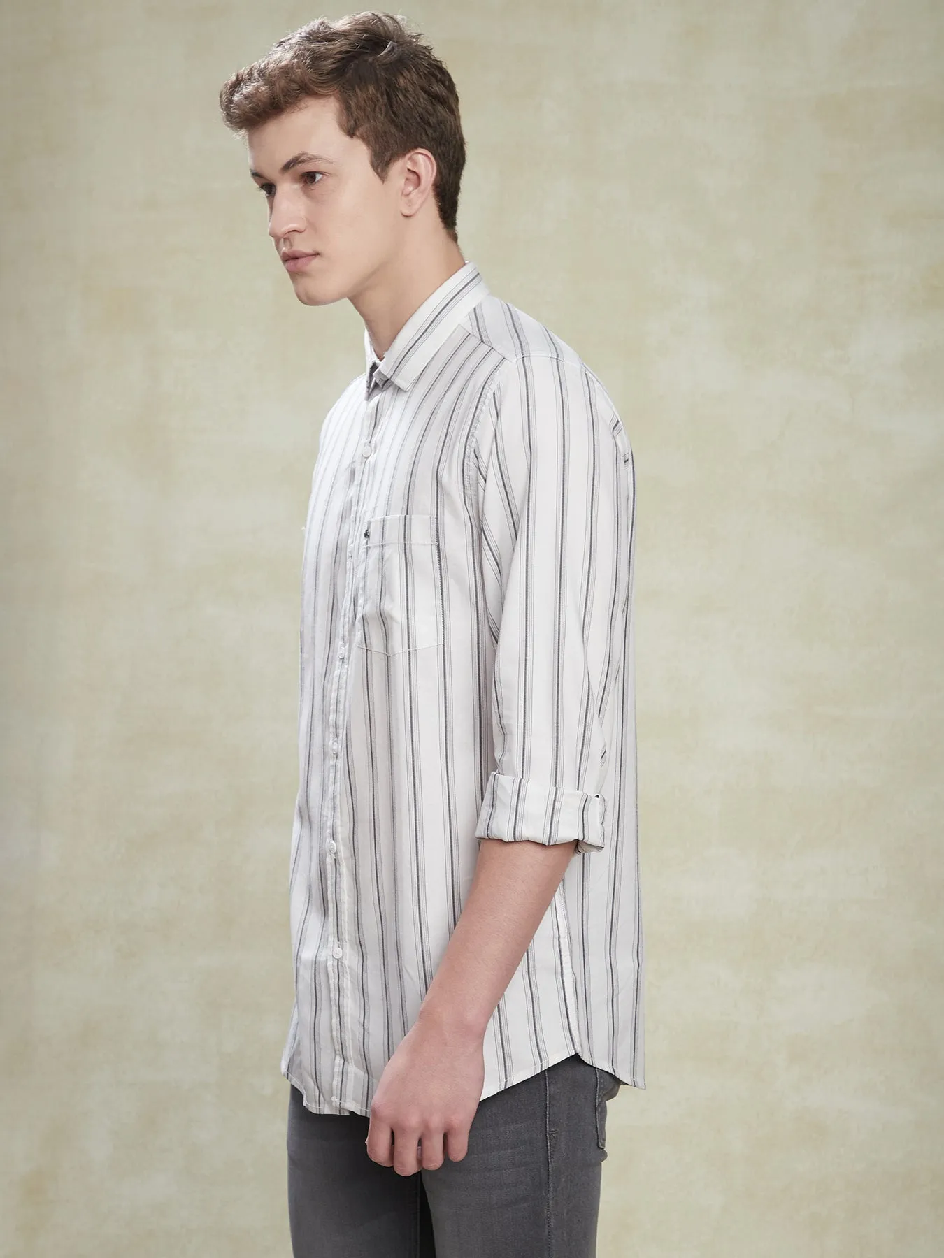 100% Cotton White Slim Fit Full Sleeve Striped Casual Mens Shirt