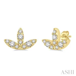 1/10 Ctw Tri Leaf Round Cut Diamond Petite Earring in 10K Yellow Gold