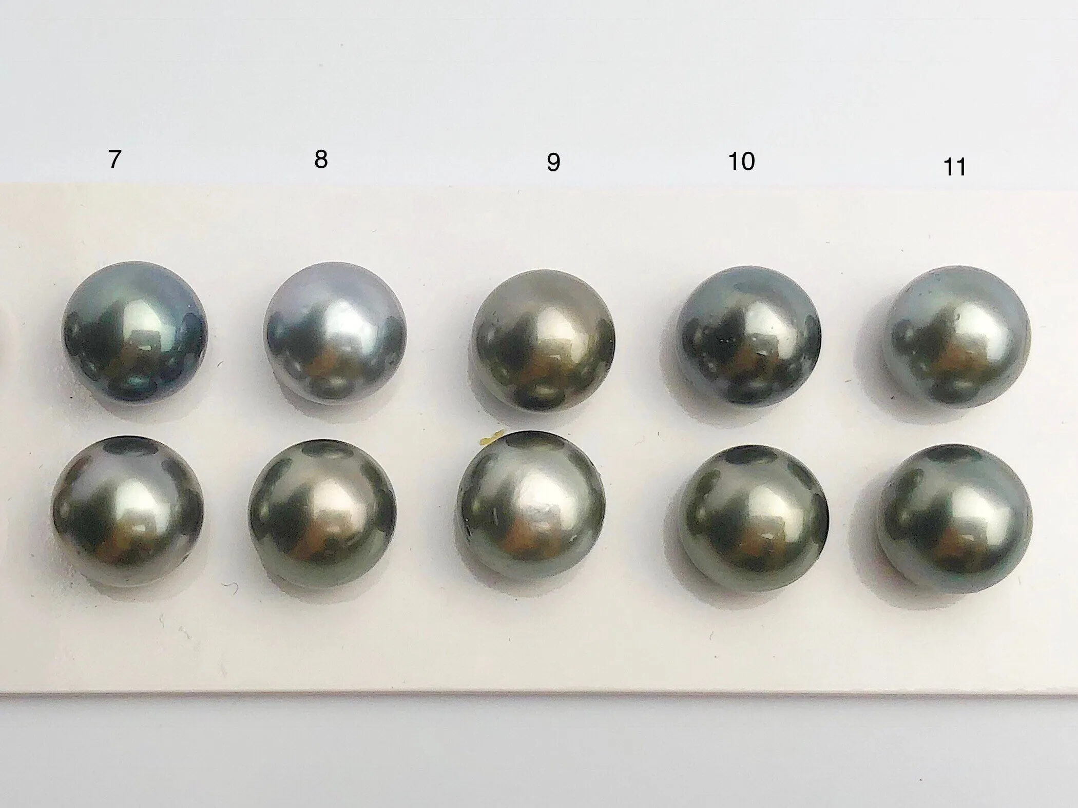 11mm Tahitian Pearls Round, AA, Loose Matched Pairs 11mm (485)