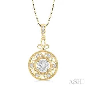 1/2 Ctw Round Cut Diamond Lovebright Pendant in 14K Yellow and White Gold with Chain