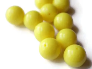 14 16mm Round Yellow Vintage Plastic Beads Ball Beads Sunshine Beads