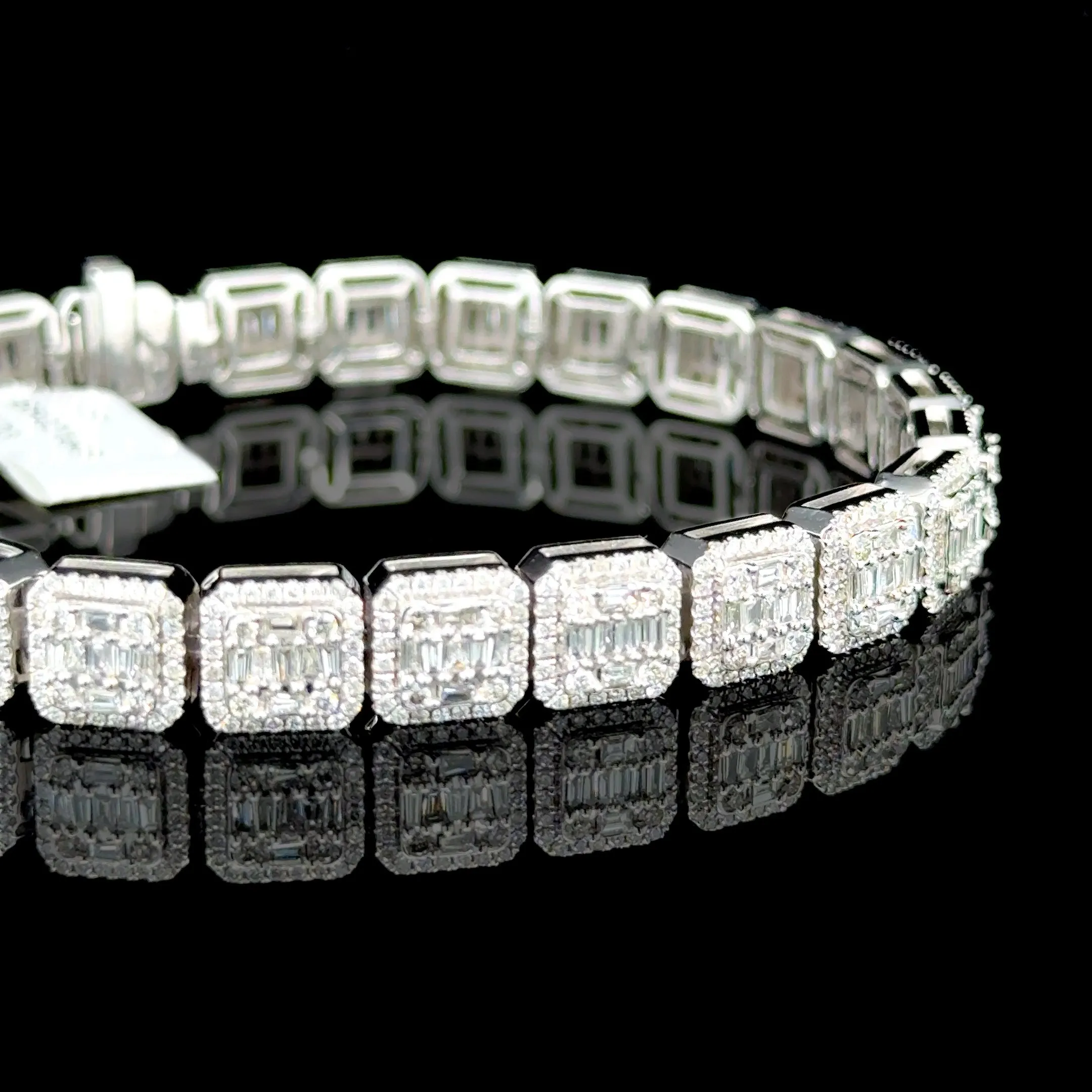 14K White Gold Diamond Tennis Bracelet (5.00ct, 8-inch)