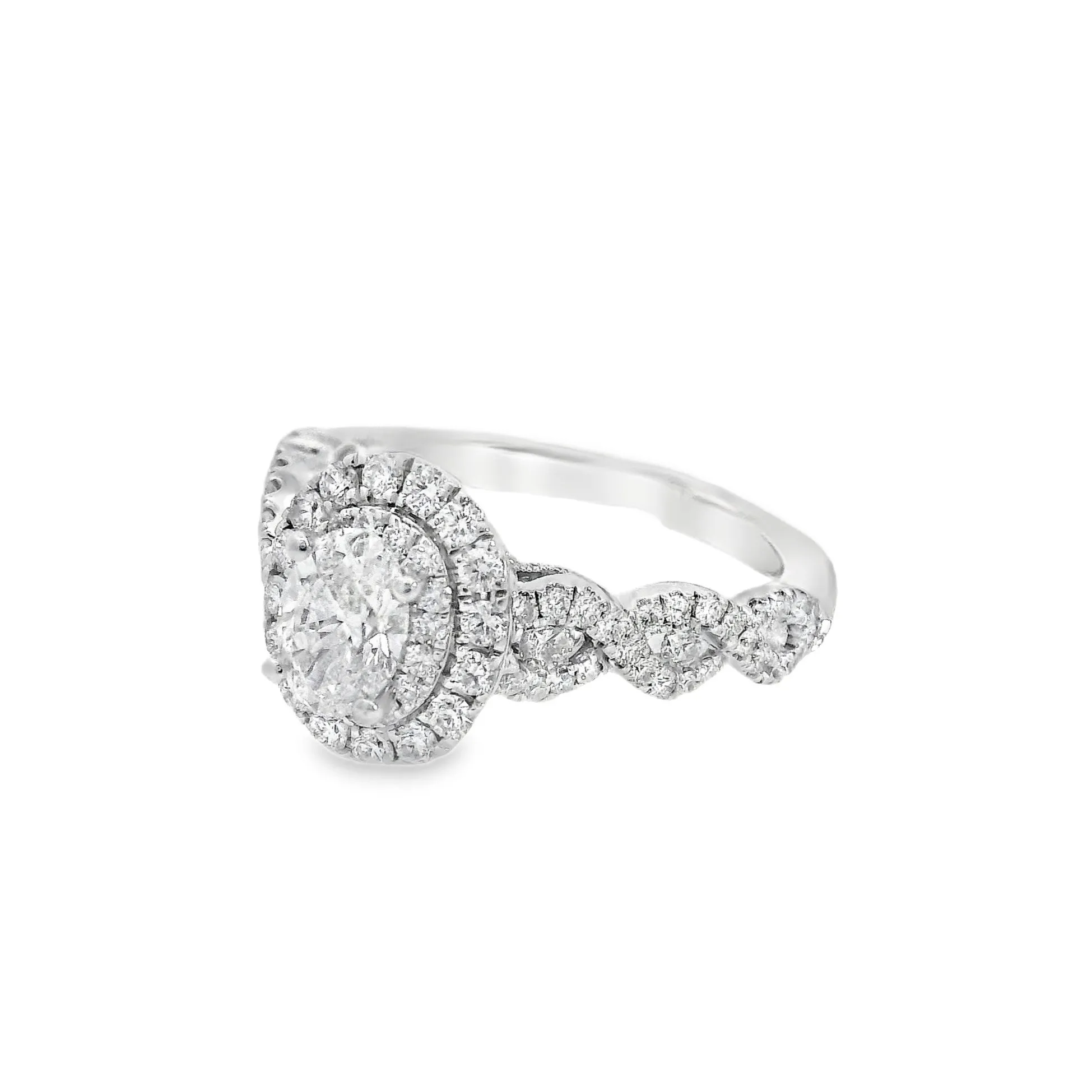 14K White Oval Diamond 0.30Ct Halo Engagement Ring