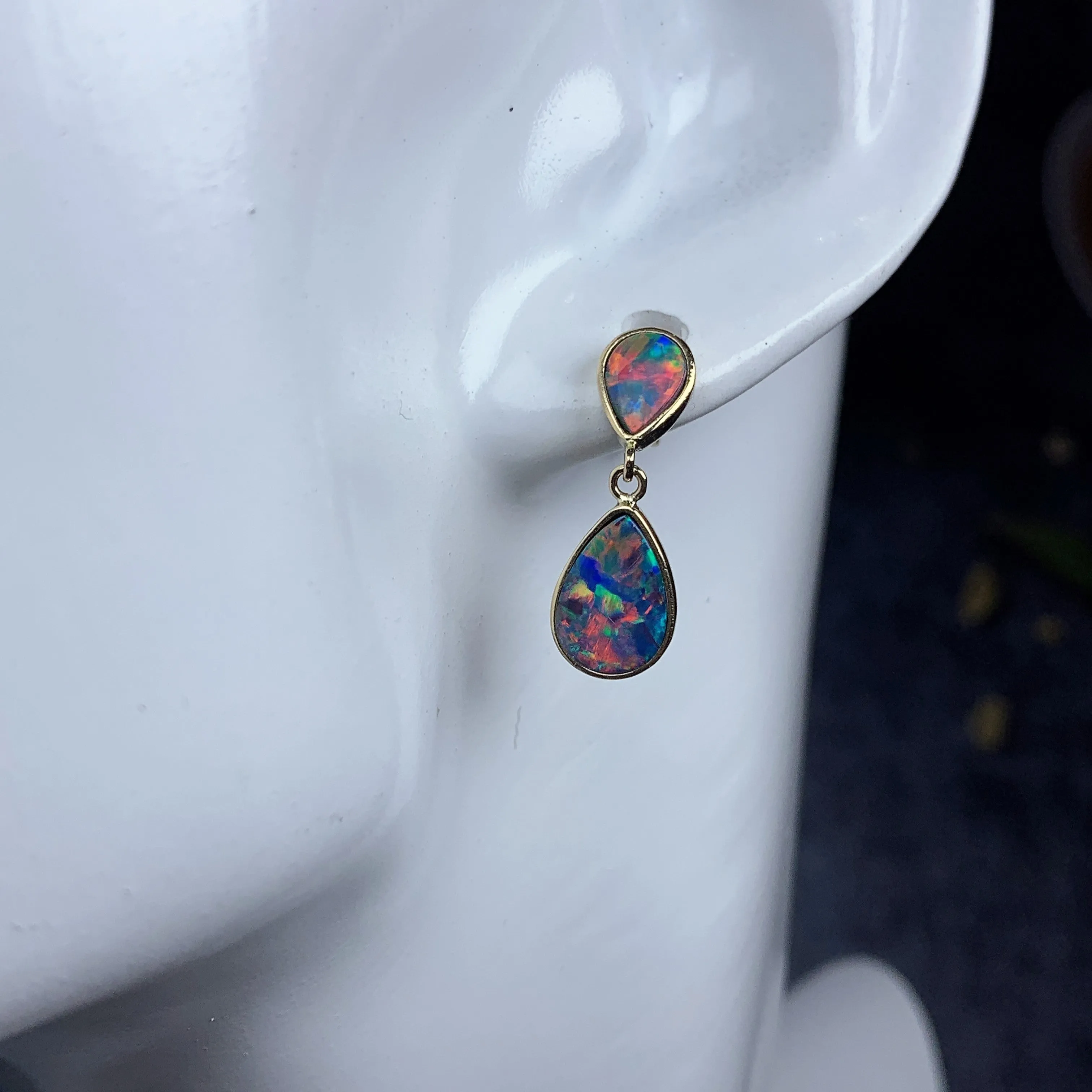 14kt Yellow Gold dangling Fire Opal doublet earrings 3.17ct