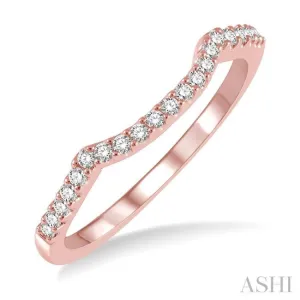 1/6 ctw Crescent Round Cut Diamond Wedding Band in 14K Rose Gold