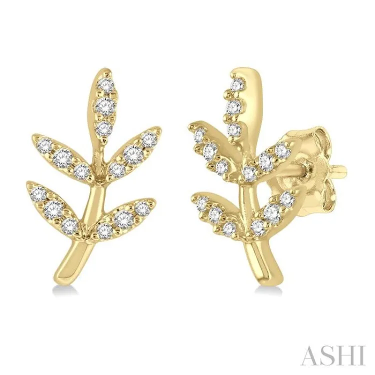 1/8 Ctw Leaf Motif Round Cut Diamond Petite Fashion Earring in 14K Yellow Gold