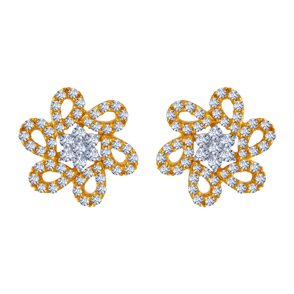 18k Delicate Flower Shape Diamond Earring.