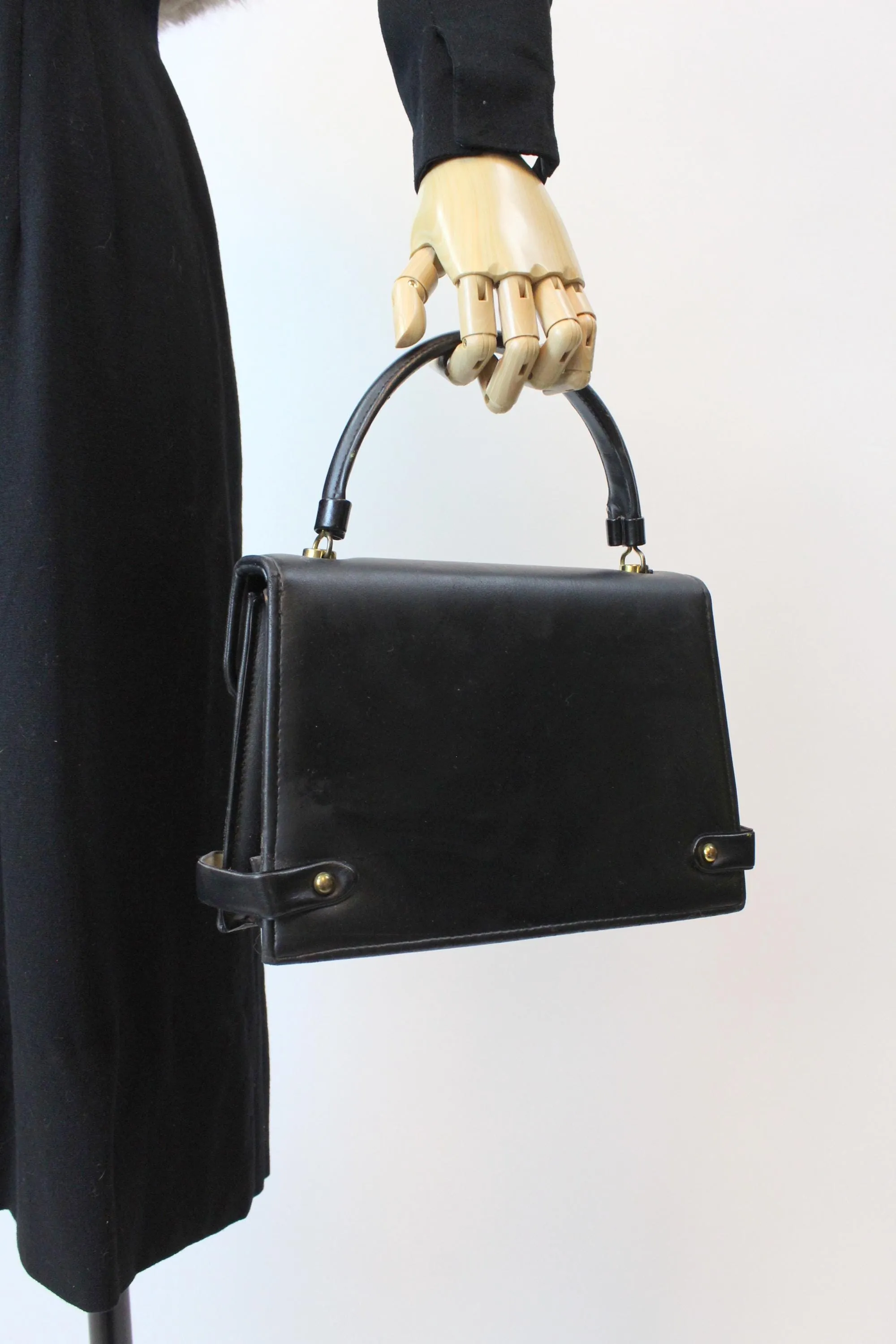 1960s TURNLOCK escutcheon handbag PURSE | new fall winter