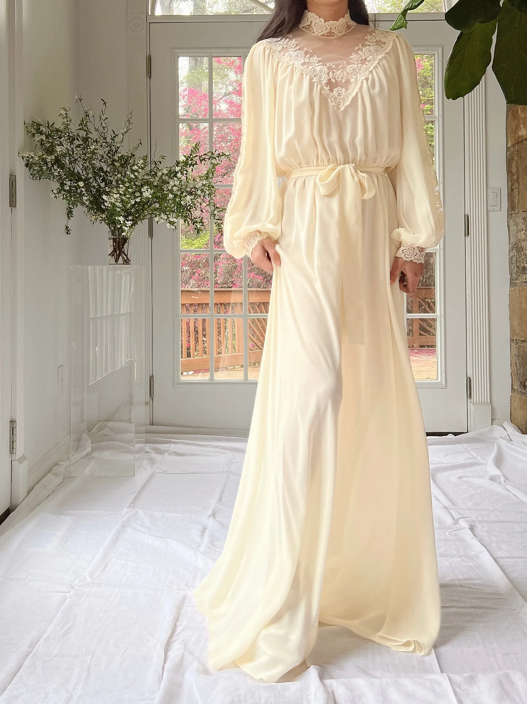 1970's Chiffon Poet Sleeves Gown - M