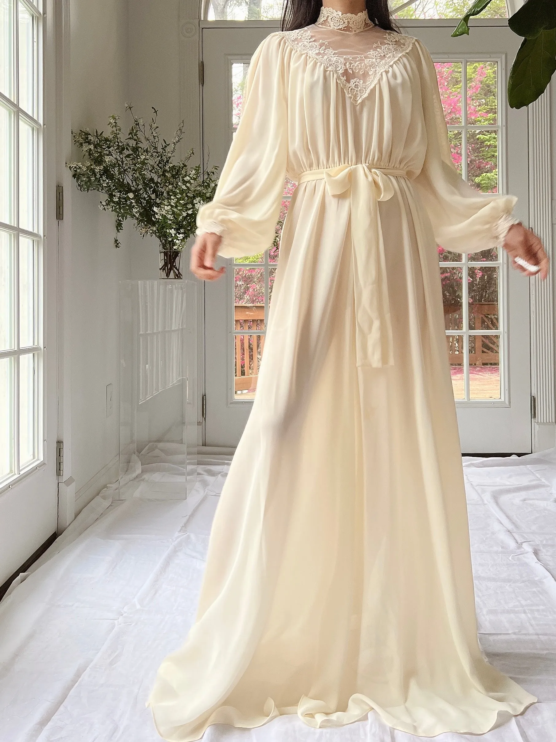 1970's Chiffon Poet Sleeves Gown - M