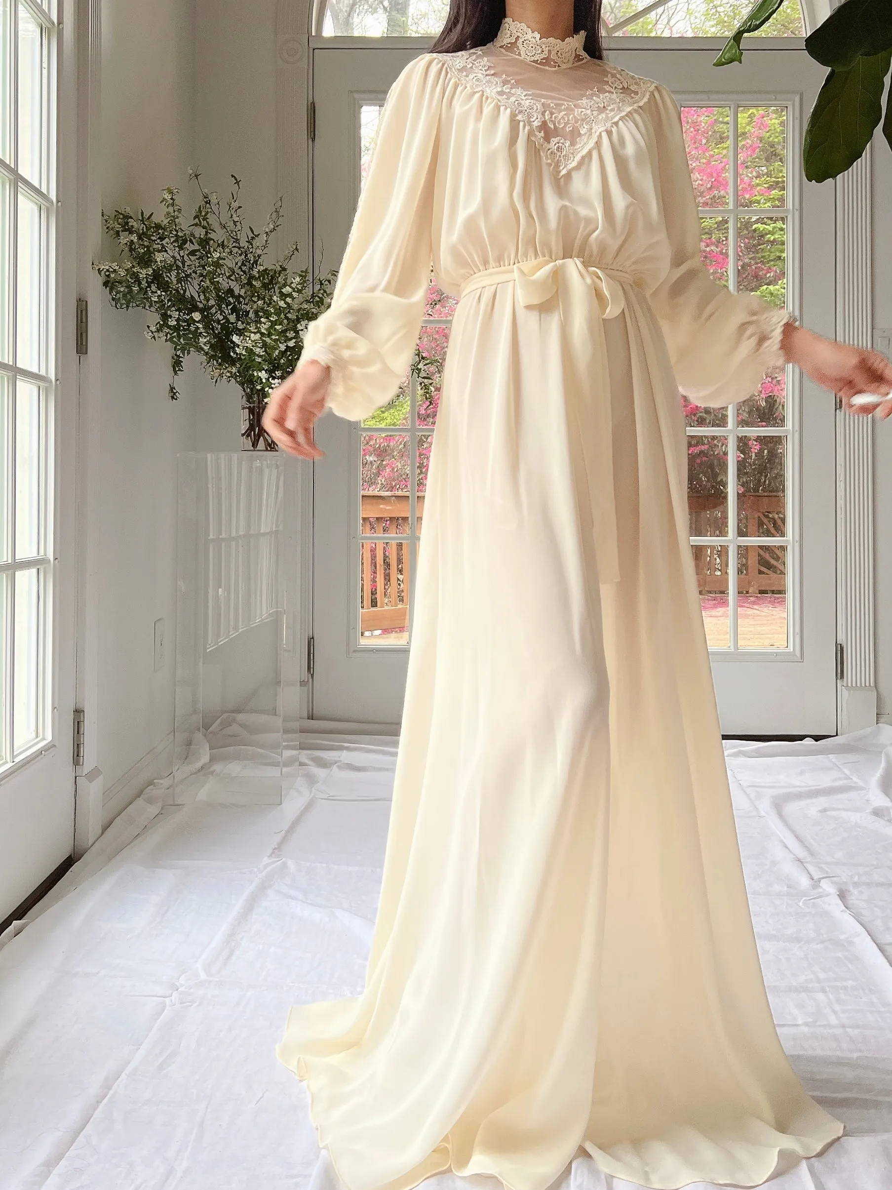 1970's Chiffon Poet Sleeves Gown - M