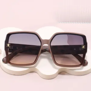 2024 New Large Frame Style Flower Letter Temple Design Fashion Trendy Sunglasses for Women Driving with UV Protection