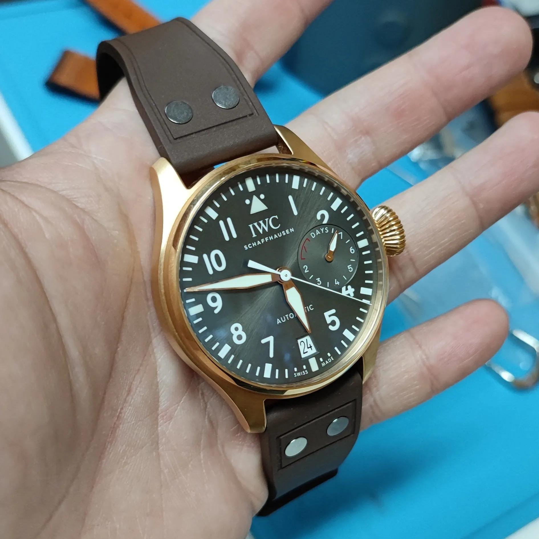 20mm, 21mm, 22mm Pilot Style Brown FKM Rubber Watch Strap For IWC, Rivet Lug, Semi Square Tail, Quick Release Spring Bars