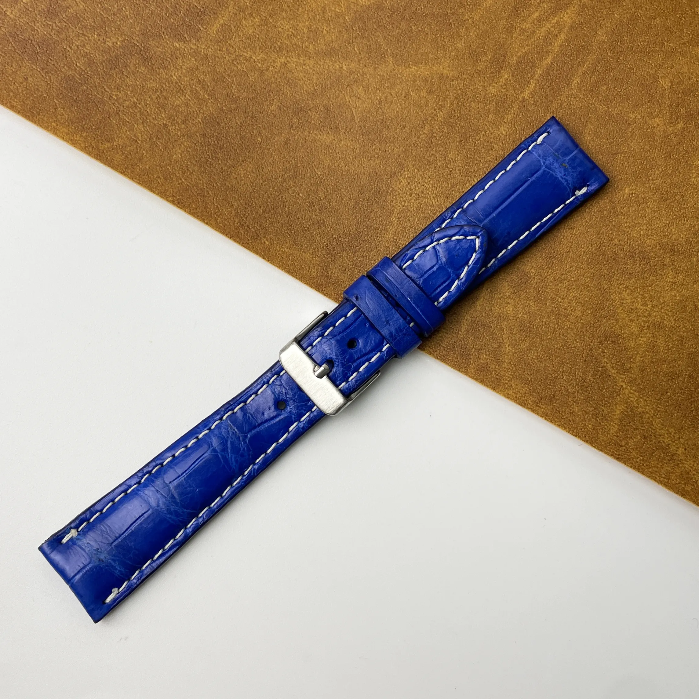 20mm Unique White Hand-stitching Blue Alligator Leather Watch Band For Men DH-159K