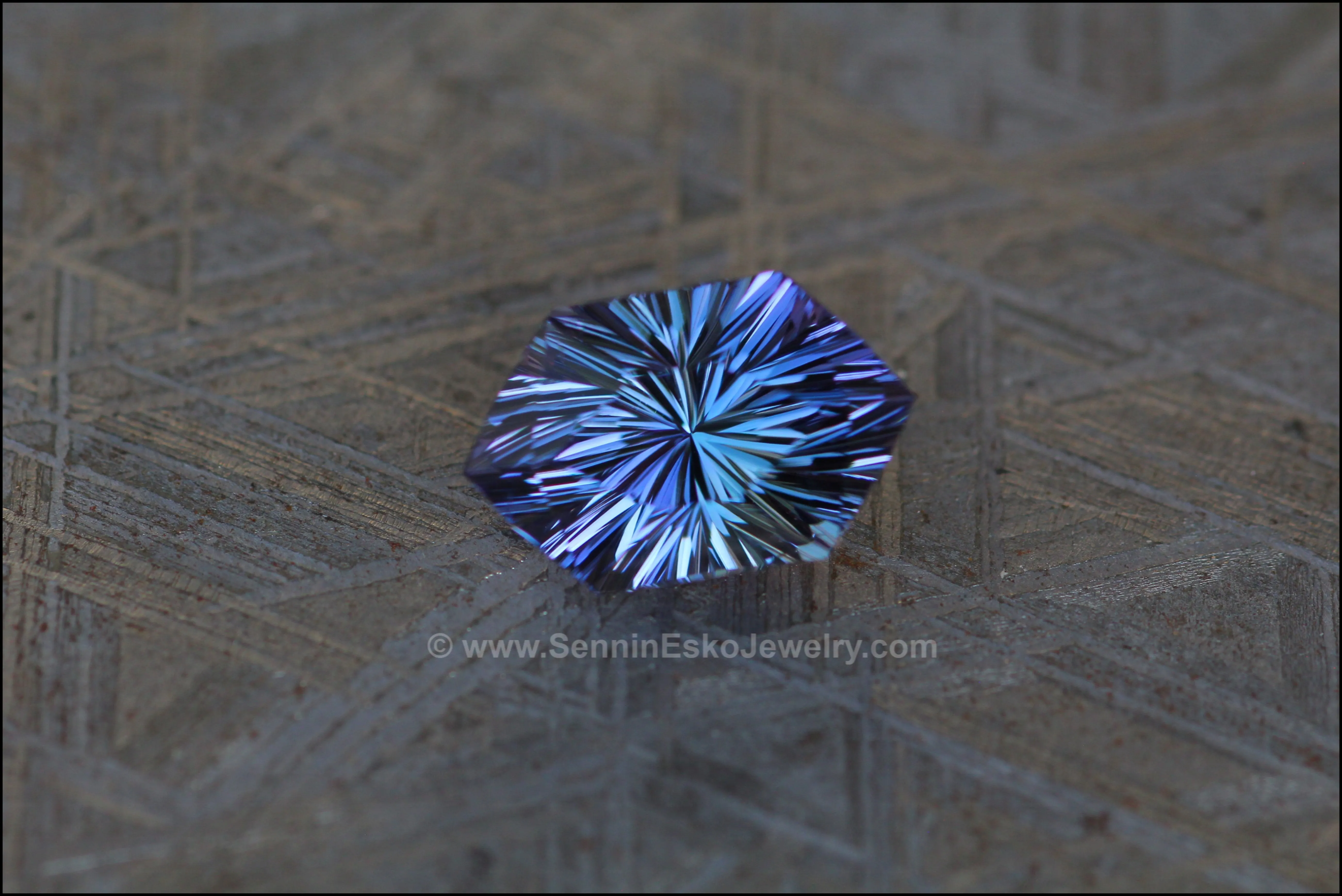 2.3 ct Bluish Violet Tanzanite Hexagon - Fantasy Cut - 10.2x6.4mm