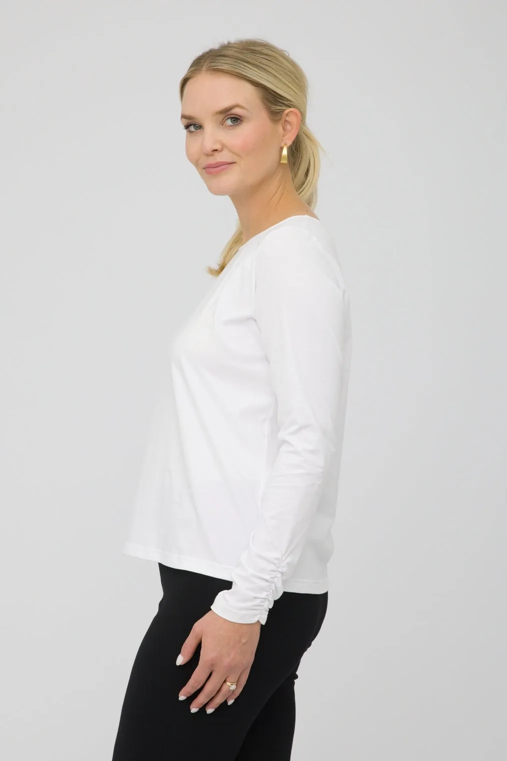 27" Round Neck Ruched Sleeve Top