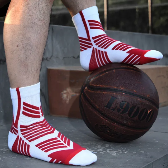 3-Pack Premium Elite Basketball Compression Socks for Men