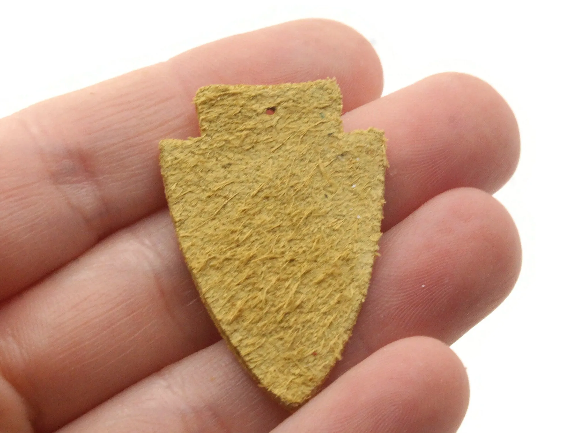 4 37mm Yellow Leather Arrowhead Pendants