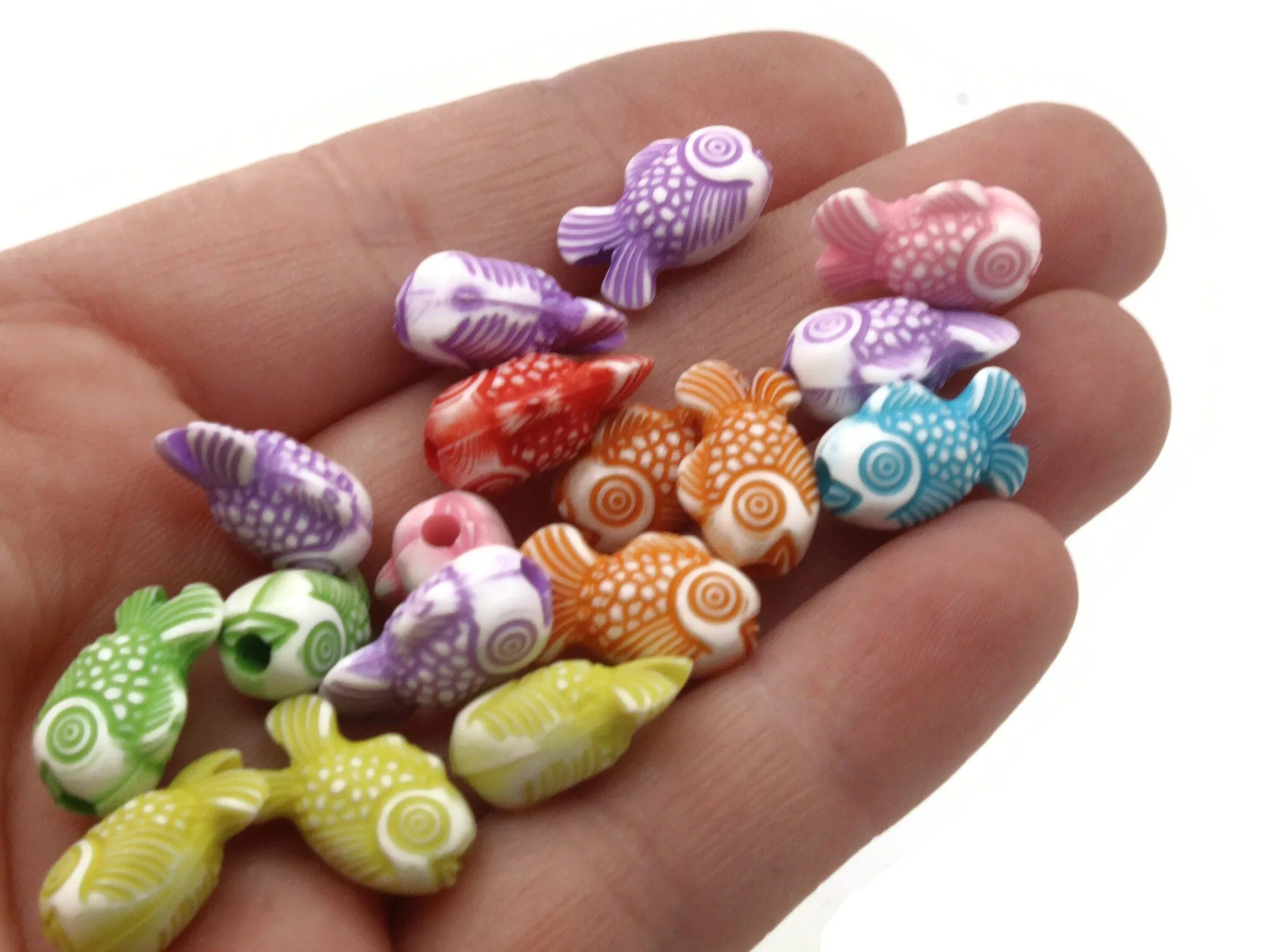 50 15mm Mixed Colors Plastic Fish Beads