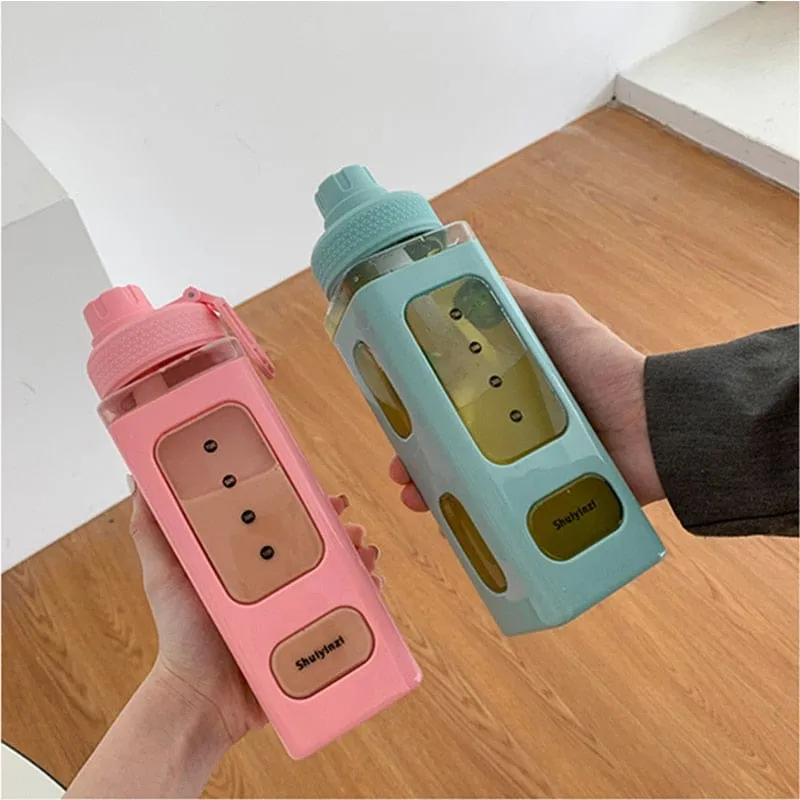 700/900ml Kawaii Water Bottle With Straw