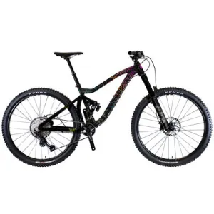 7500 Xl Black 2024  7500  Mountain