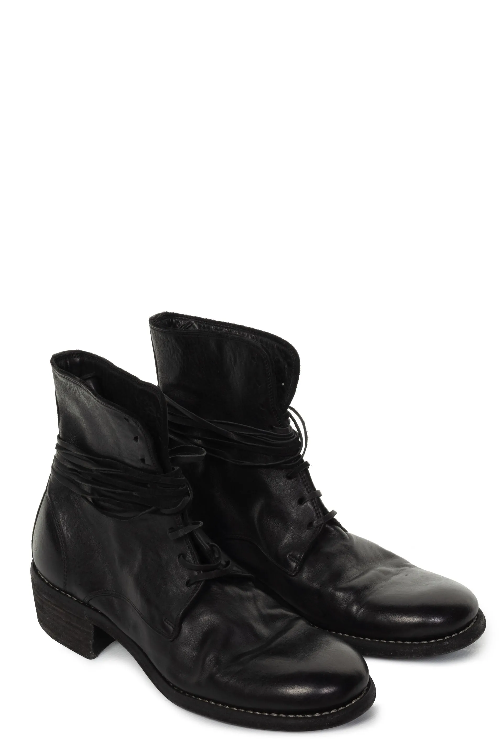 795 Horse Laced Up Boots Black