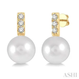 7MM Cultured Pearls and 1/10 ctw Round Cut Diamond Earring in 10K Yellow Gold