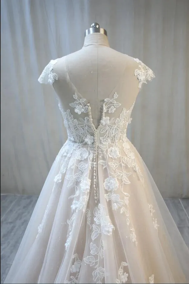 A-Line Bateau Backless Floor-Length Wedding Dress with Lace Tulle Appliques