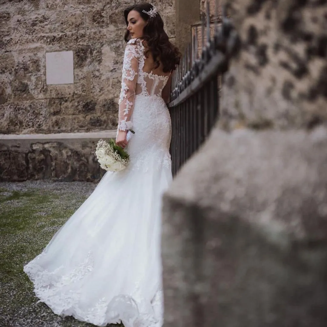 A-Line Bateau Wedding Dress Floor-length Tulle With Appliques Lace Pearl