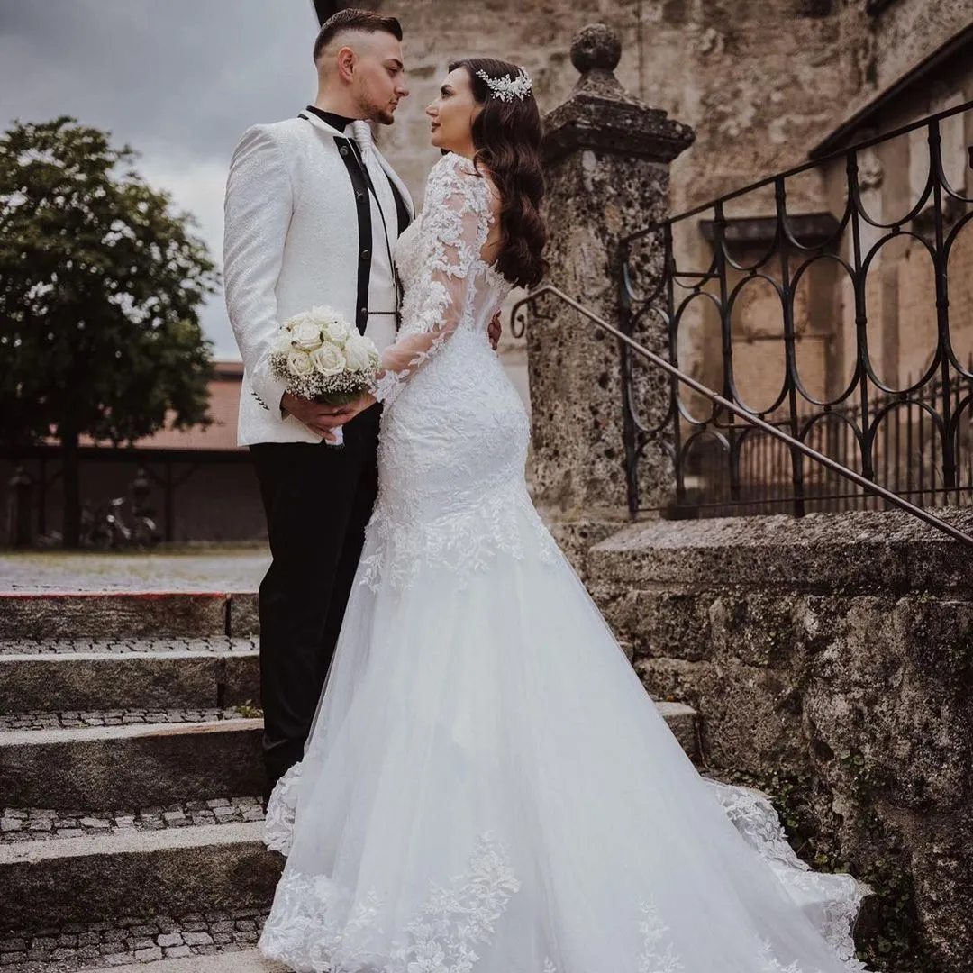 A-Line Bateau Wedding Dress Floor-length Tulle With Appliques Lace Pearl