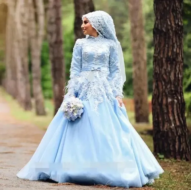 A-Line Long Sleeve Flowers Feathers Bow Long Sleeve Muslim Arabic Wedding Dress