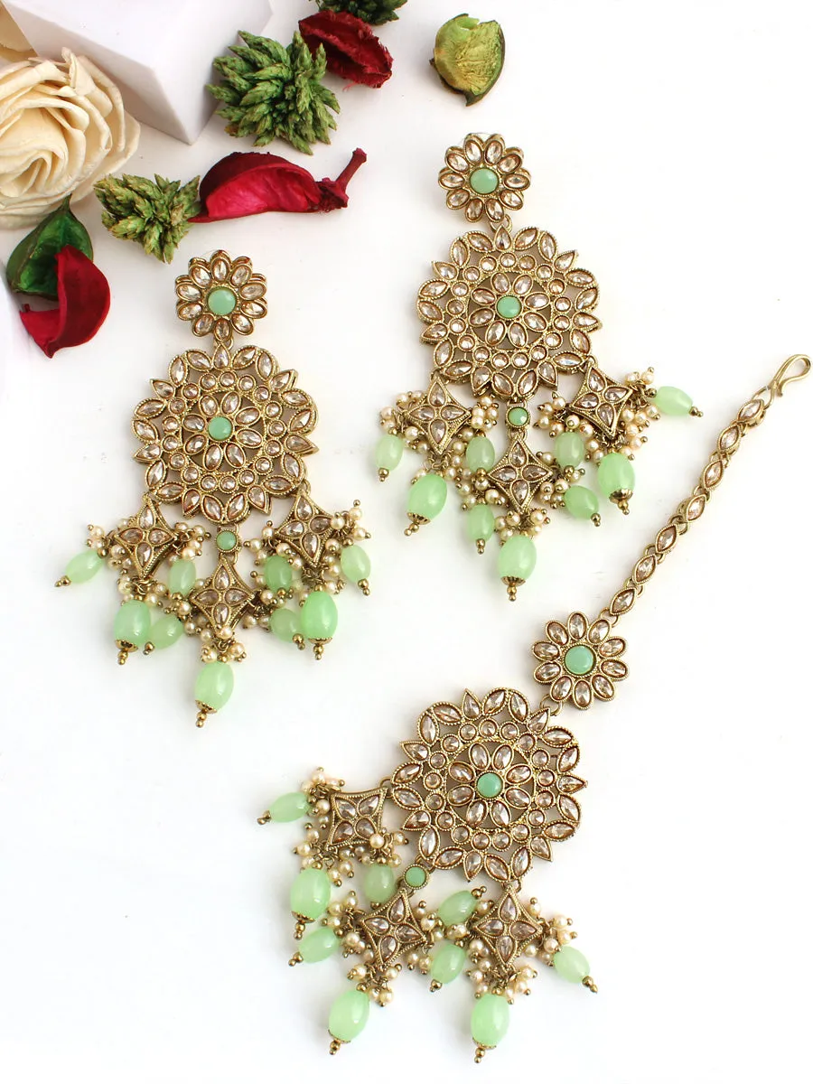 Aakriti Earrings & Tikka