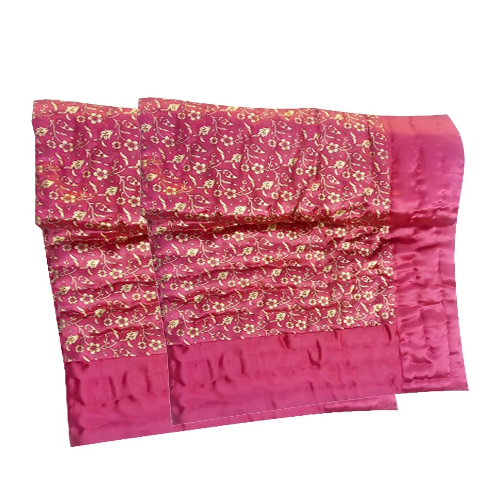 Aastha Polyester & Polyester Blend 300 TC Quilt (Queen_Maroon)