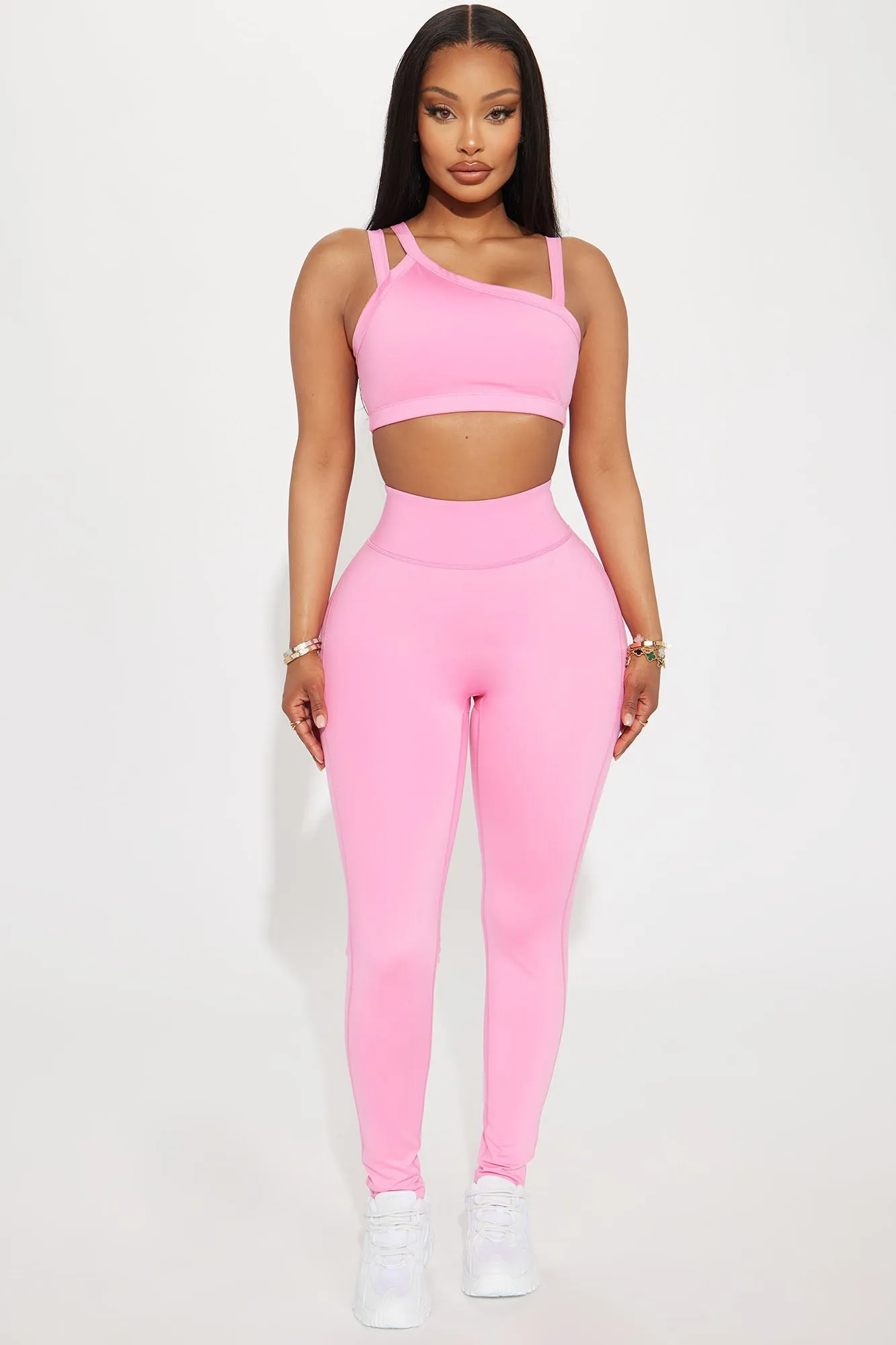 Above The Net Elevate Sports Bra - Bubblegum Pink