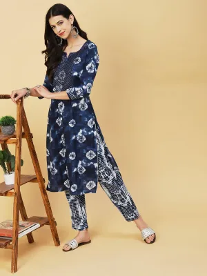 Abstract Tie-Dye Texture Printed Mirror & Resham Embroidered Kurta With Pants - Navy Blue