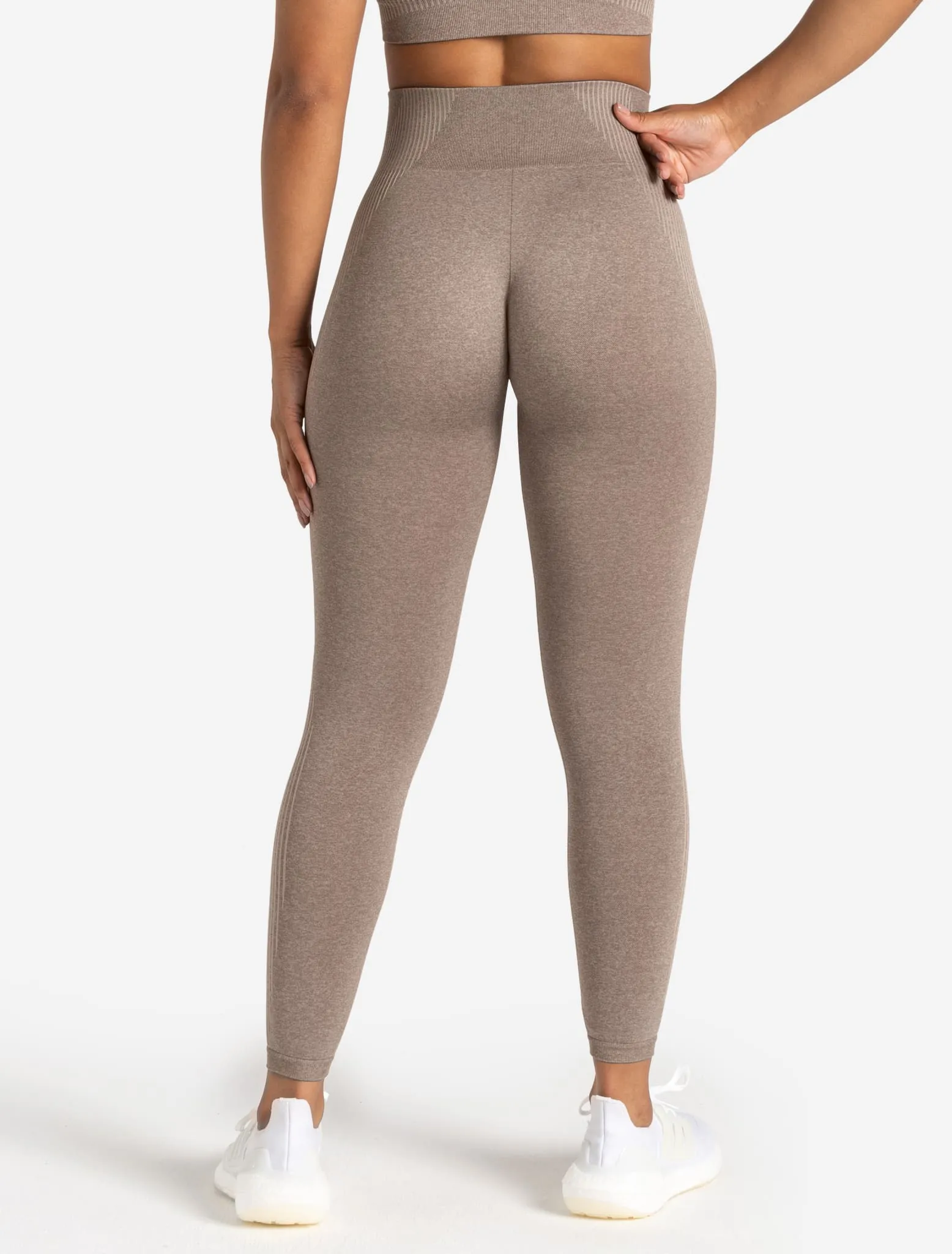 ADAPT 2.0 Seamless Leggings - Fawn