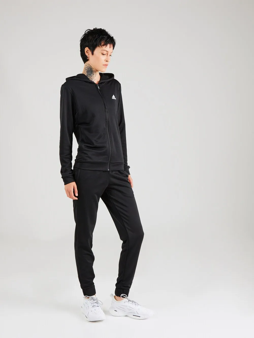 Adidas Linear tracksuit, black