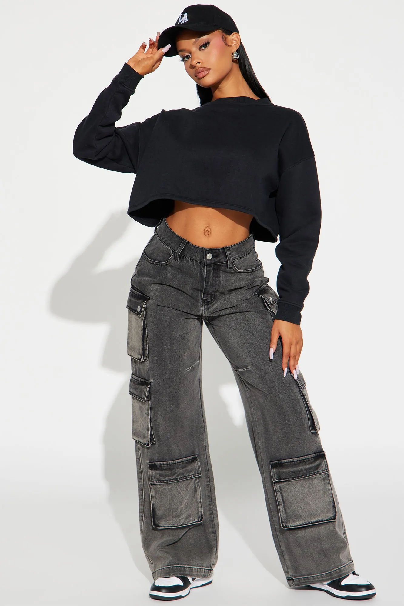 Adore You Pullover Crew Neck - Black