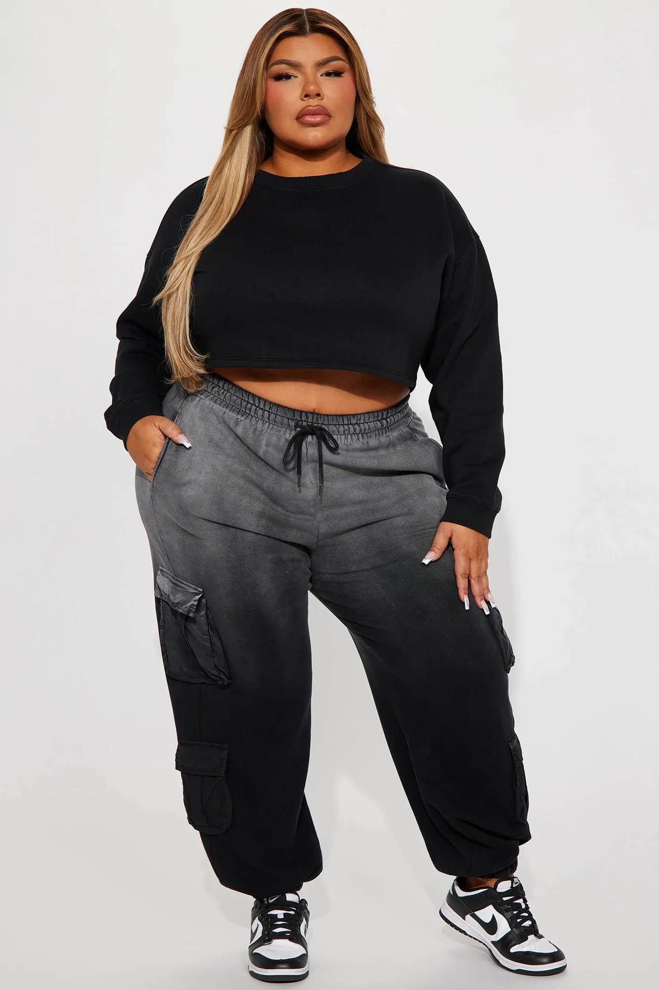 Adore You Pullover Crew Neck - Black