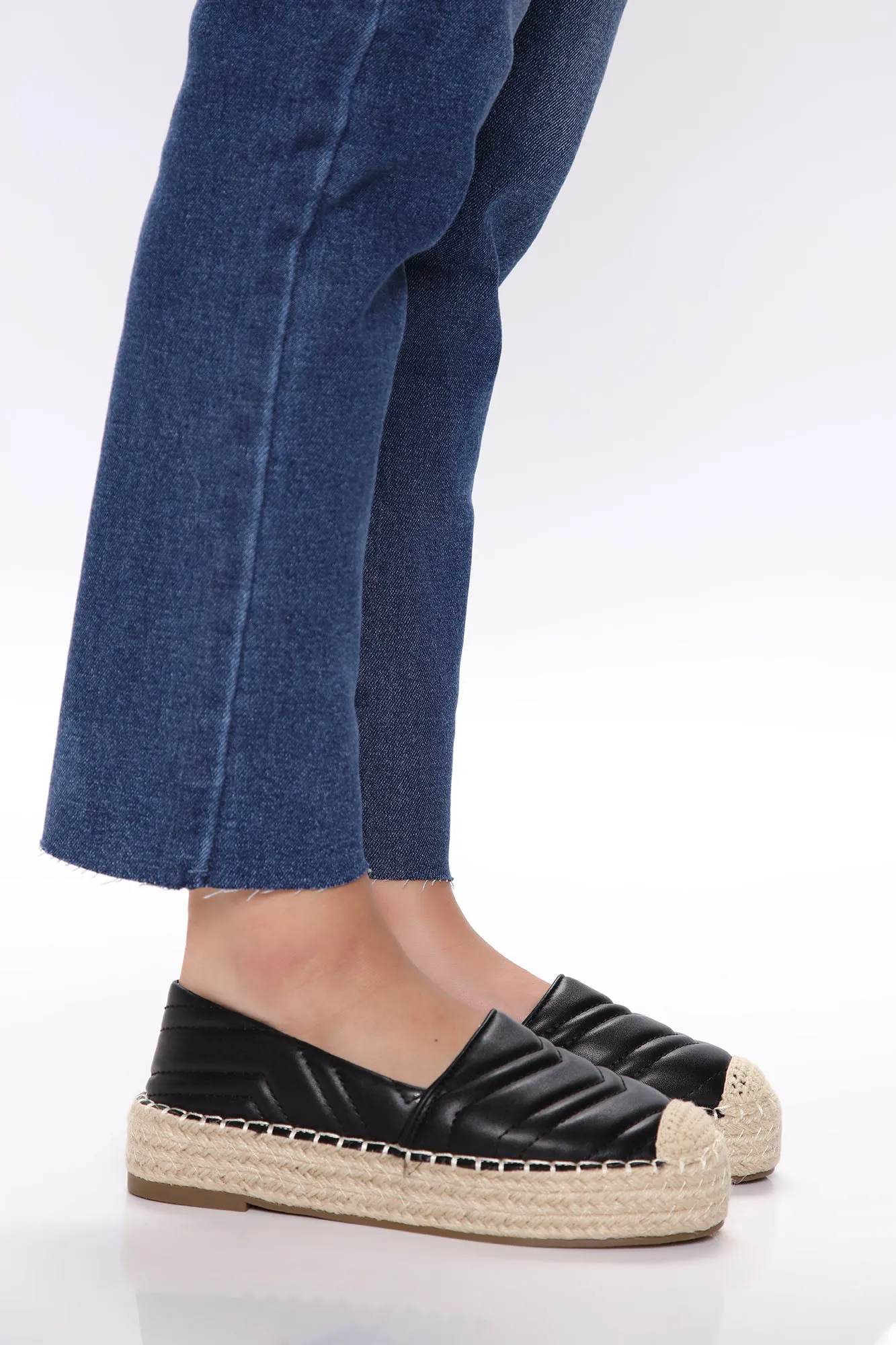 Adventure With Me Flats - Black