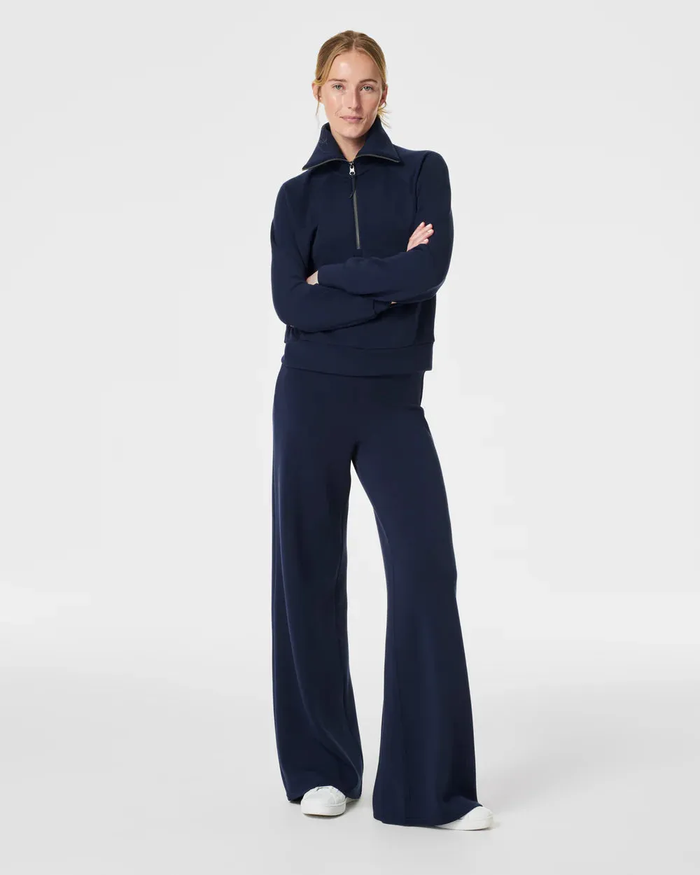 AirEssentials Timeless Navy Wide Leg Pant