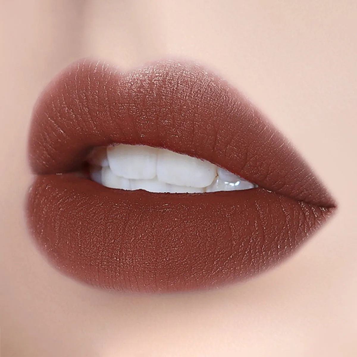 Airy Lip Gloss Super Matte Series B008 Brown