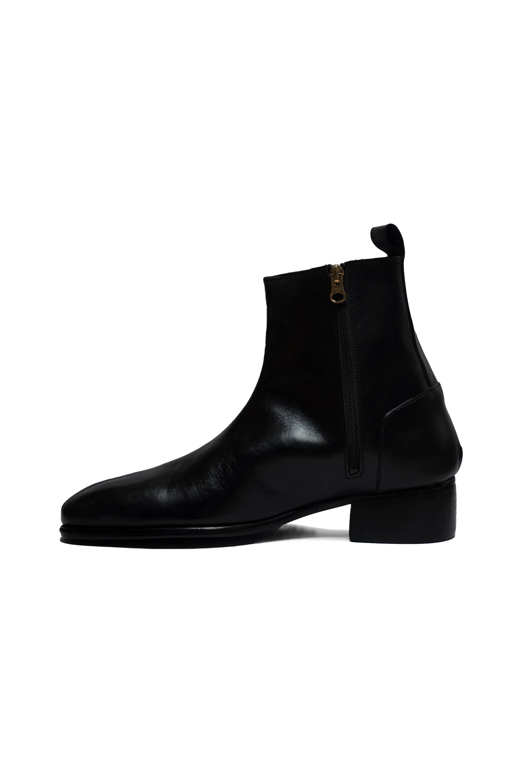 Ajadi Senior Man Boots in Black Leather with Side Zipper and Cuban Heel