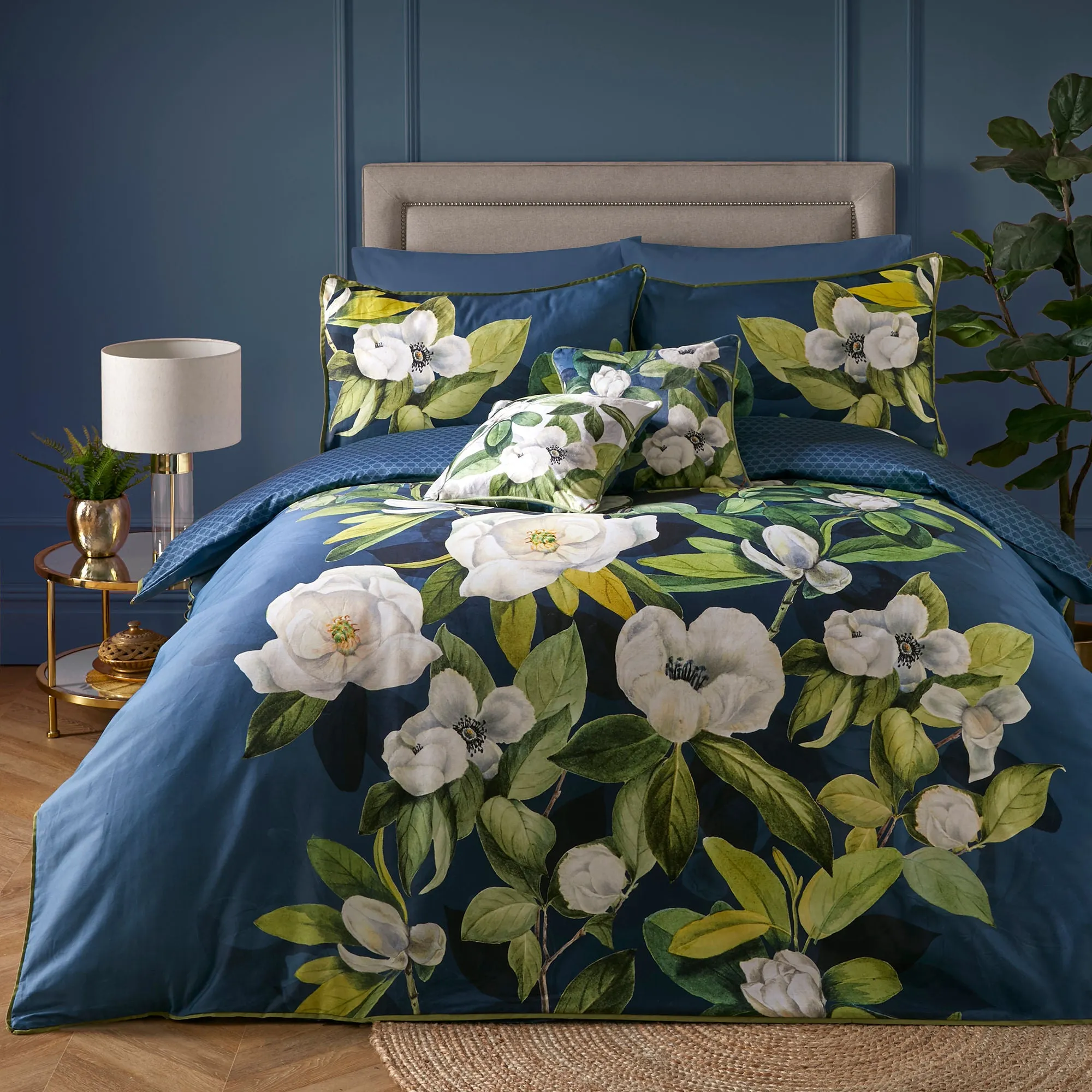 Alaya Duvet Cover Set by Soiree in Teal