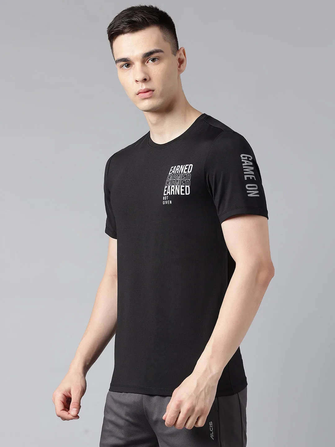 Alcis Men's Printed Black Anti-Static Drytech  Slim-Fit Training Tee