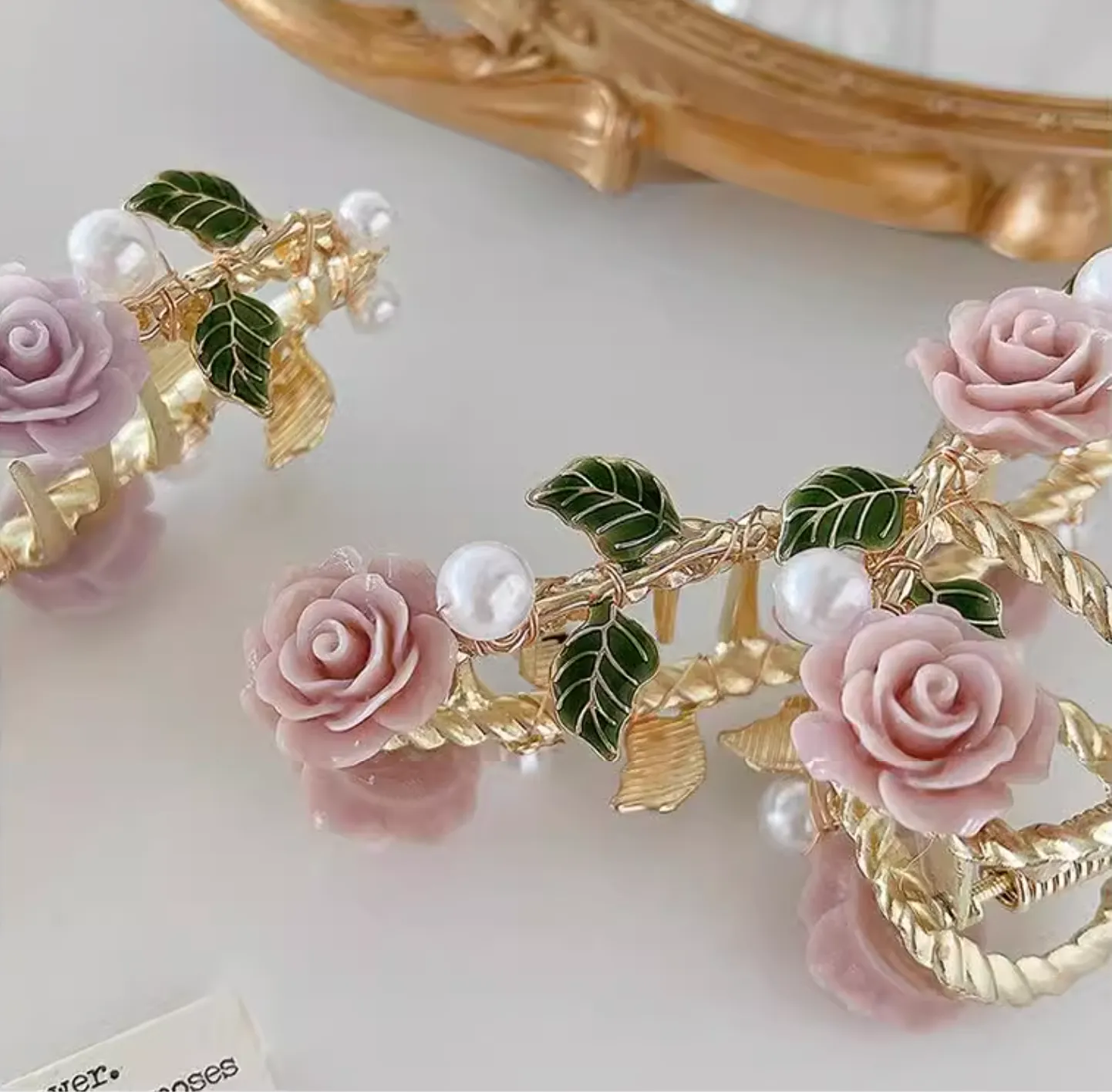 Alessia Floral Hair Clip